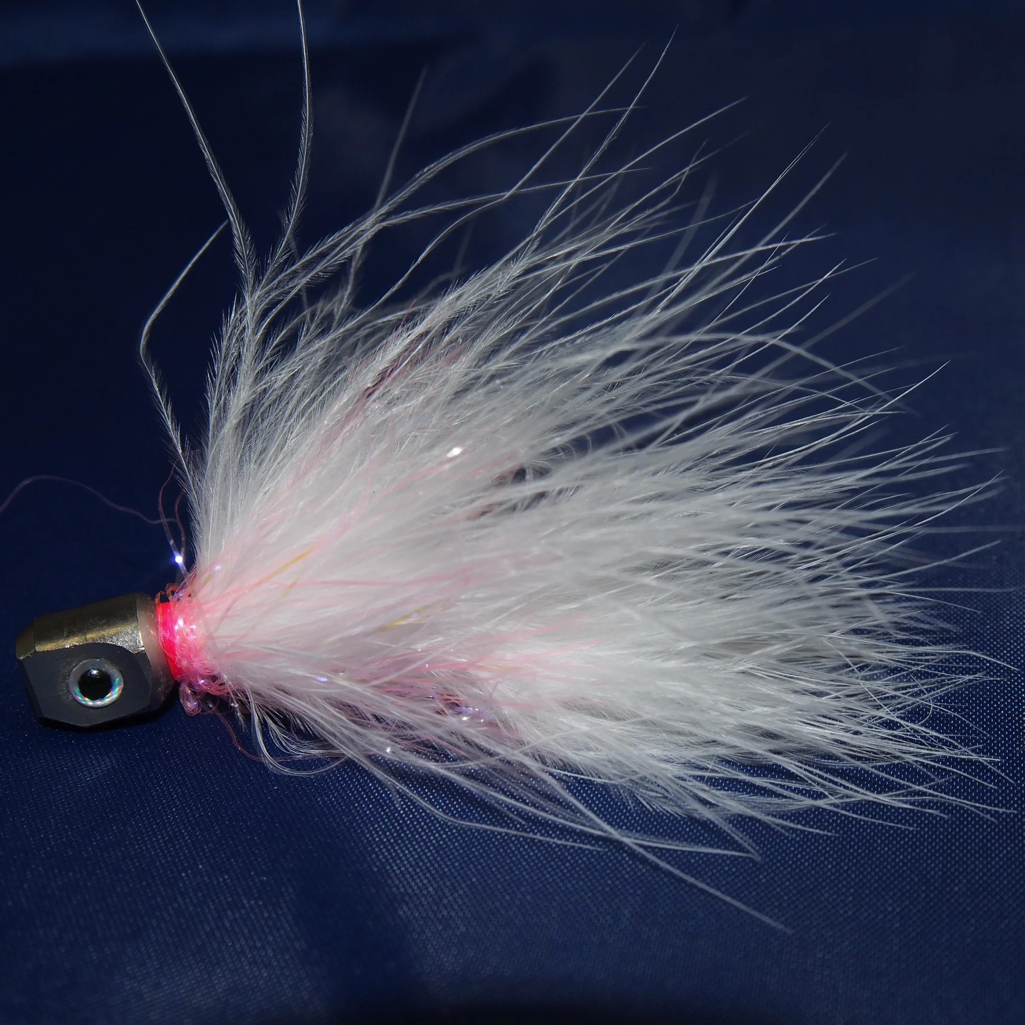 Eumer Spintube Leech 10 g heittoperho - Image 9