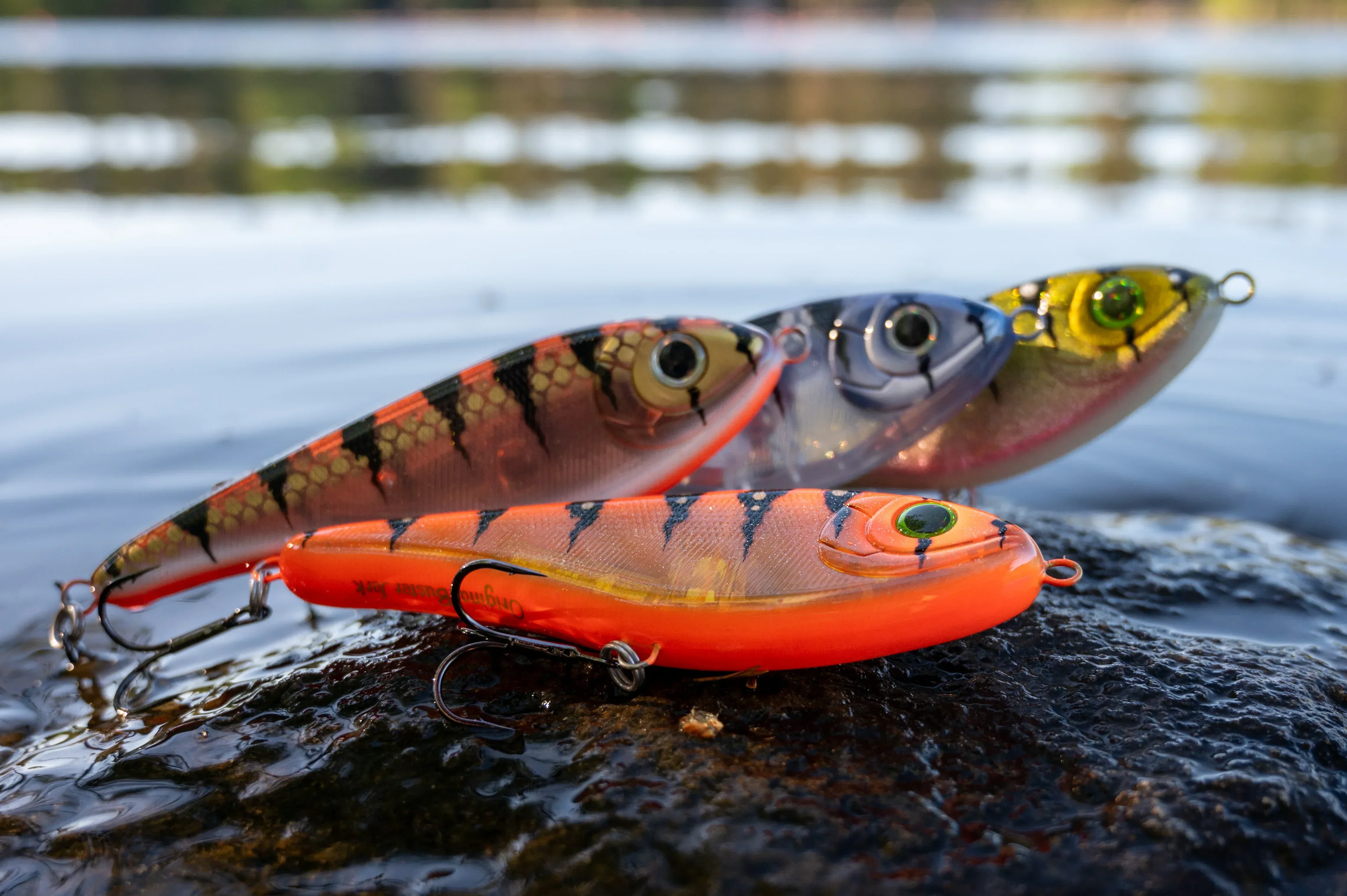 Strike Pro Buster Jerk 15 cm jerkki Monkey Lure Factory erikoisvärit - Image 5